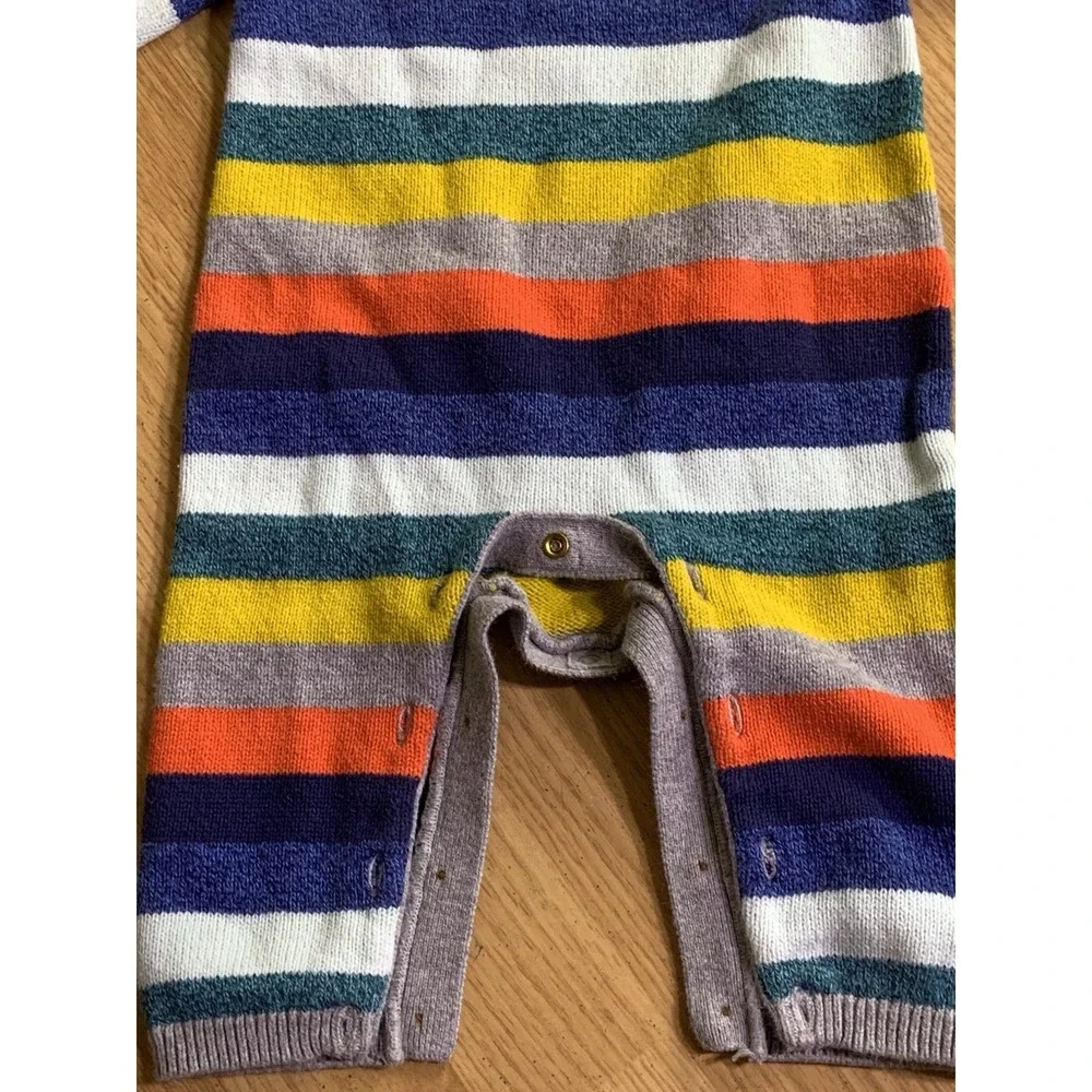 Baby Gap Striped‎ Neutral Color Linen One Piece W/Snaps Size 6-12 Months